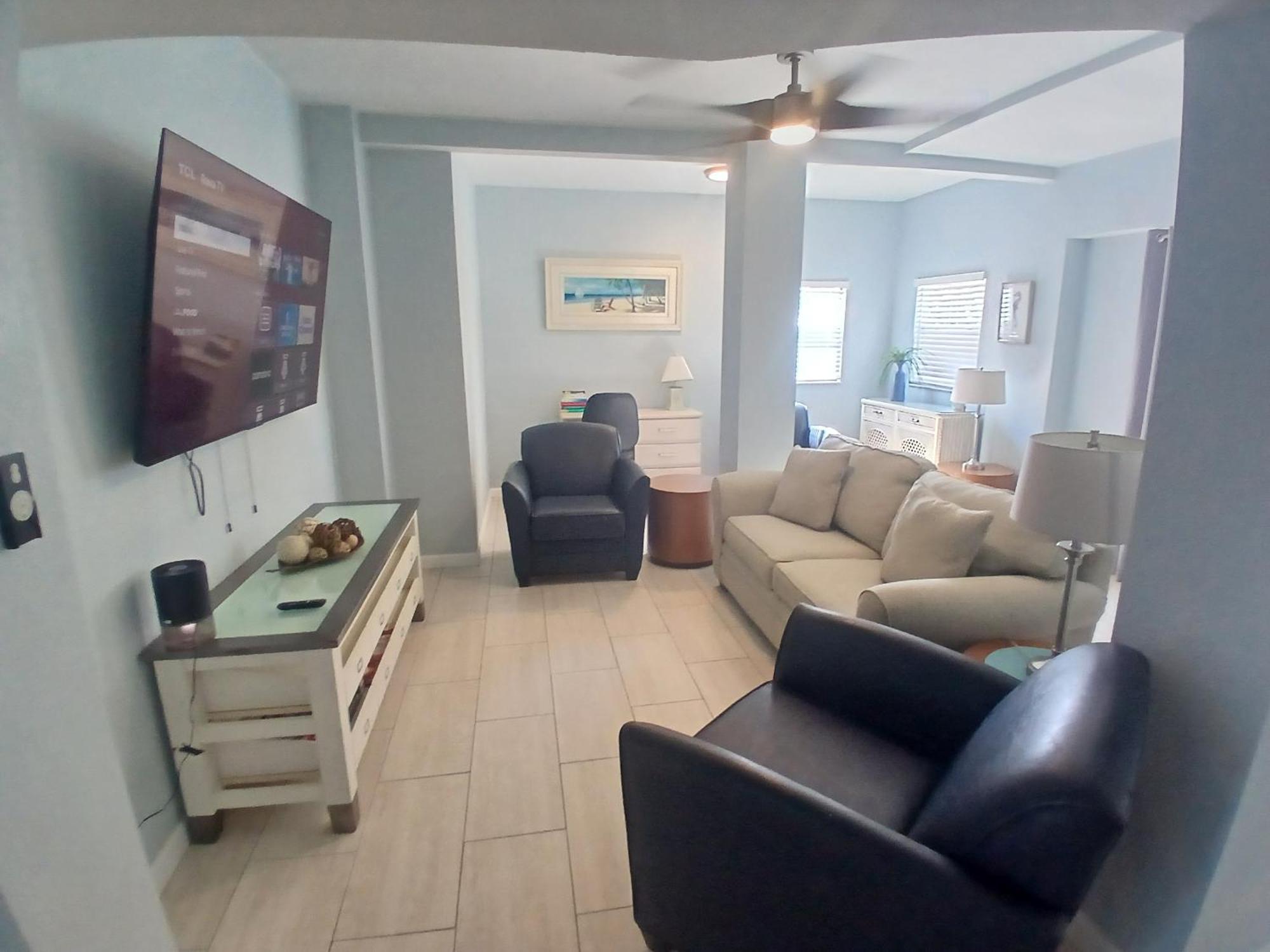 Egret - 1st Floor Freshly Updated Kit W&d 3 Miles To Bonita Springs